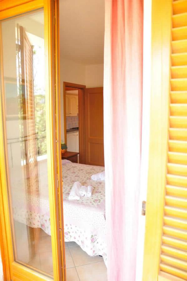 Residence Villa Clara Сан-Винченцо Экстерьер фото