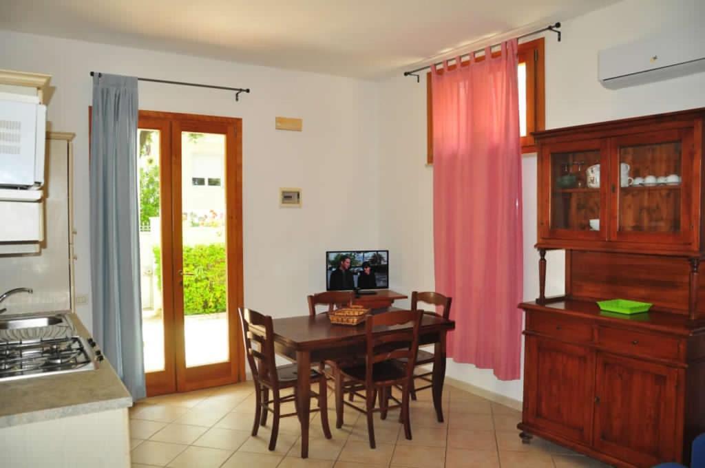 Residence Villa Clara Сан-Винченцо Экстерьер фото