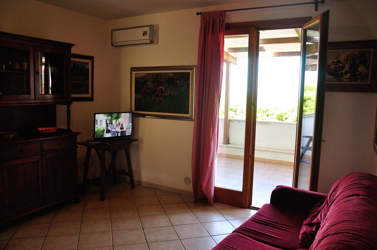 Residence Villa Clara Сан-Винченцо Экстерьер фото